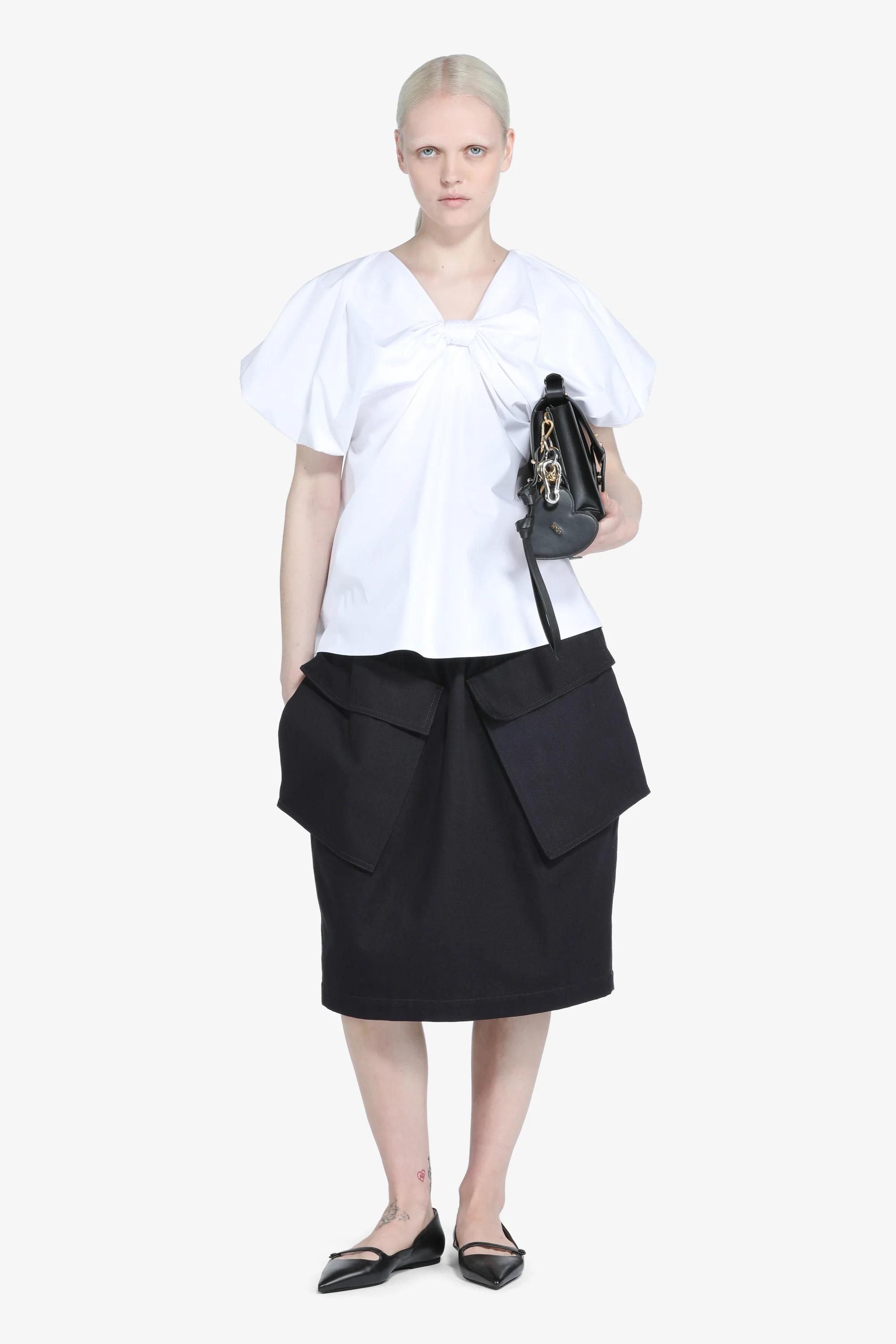 Blusa con maniche corte a sbuffo - Image 2