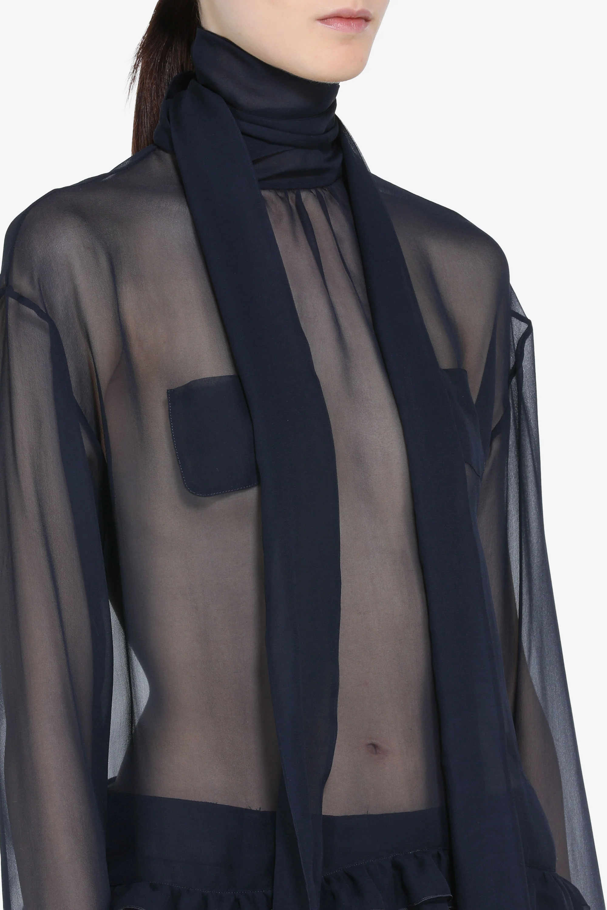 Blusa trasparente con fiocco - Image 5