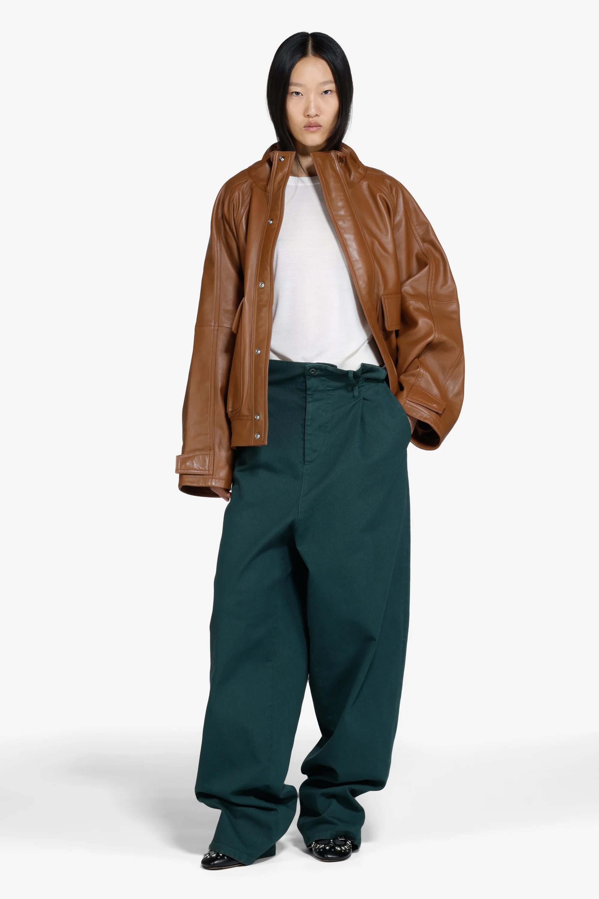 Bomber in pelle con zip