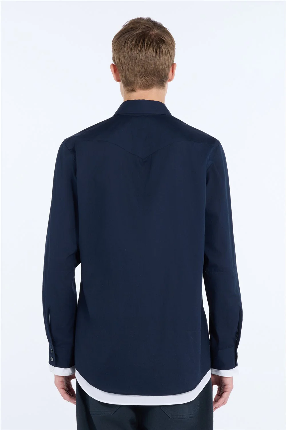 Camicia in cotone con taschino frontale e bottoni - Image 2