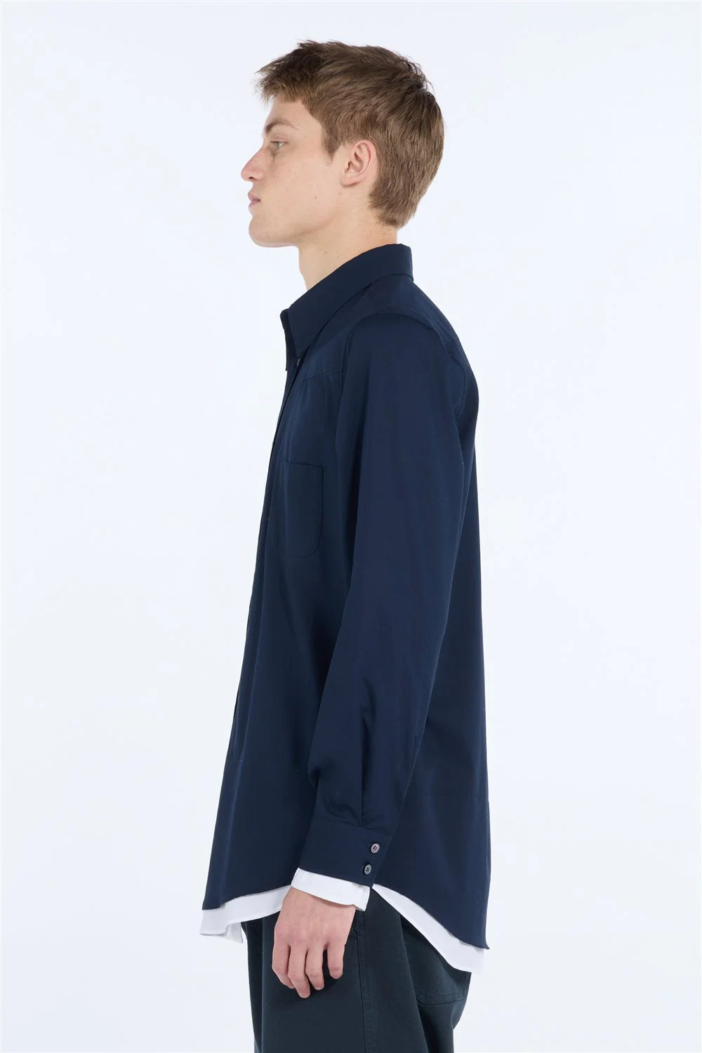 Camicia in cotone con taschino frontale e bottoni - Image 3