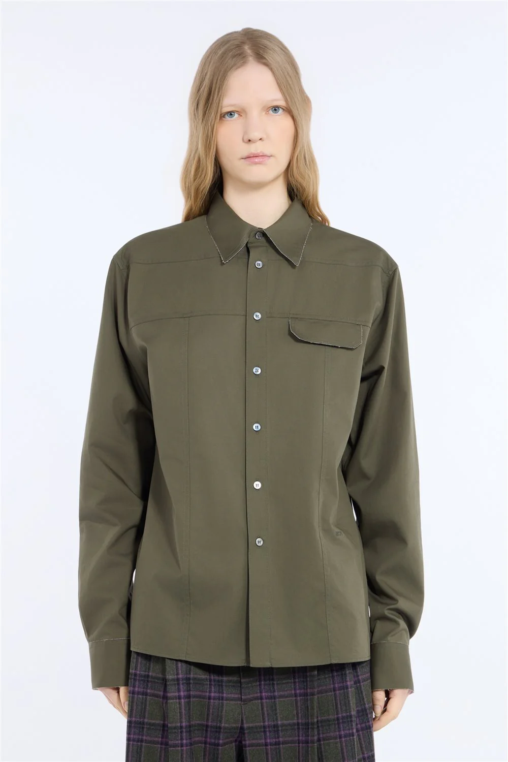 Camicia in cotone con tasca con patta