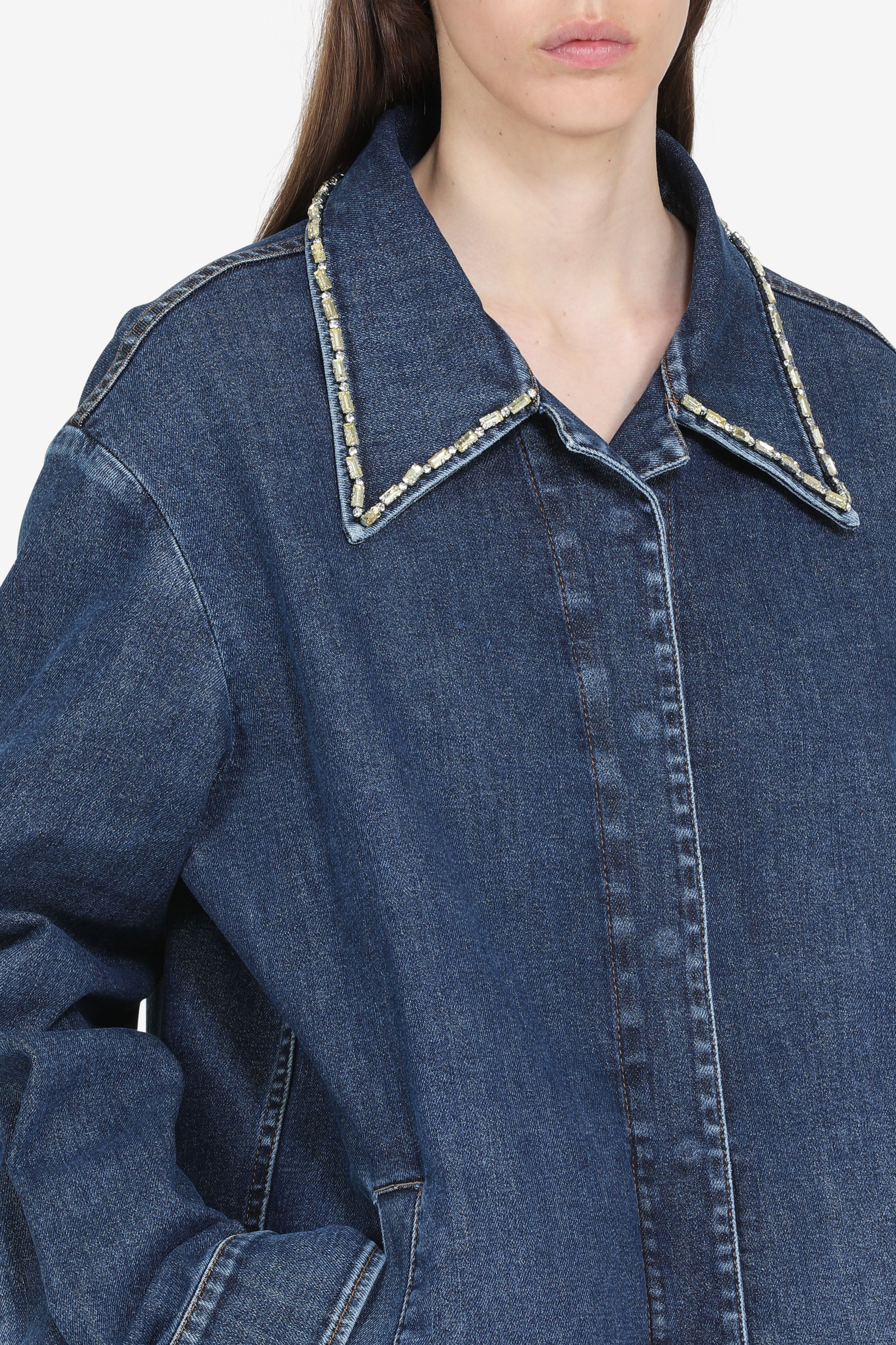 Giacca in denim con cristalli sul colletto - Image 5