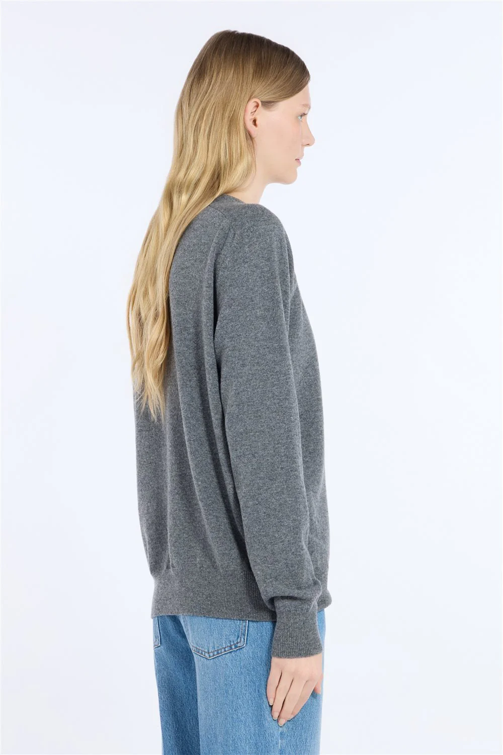 Maglia girocollo in lana con applicazione gioiello - Image 3