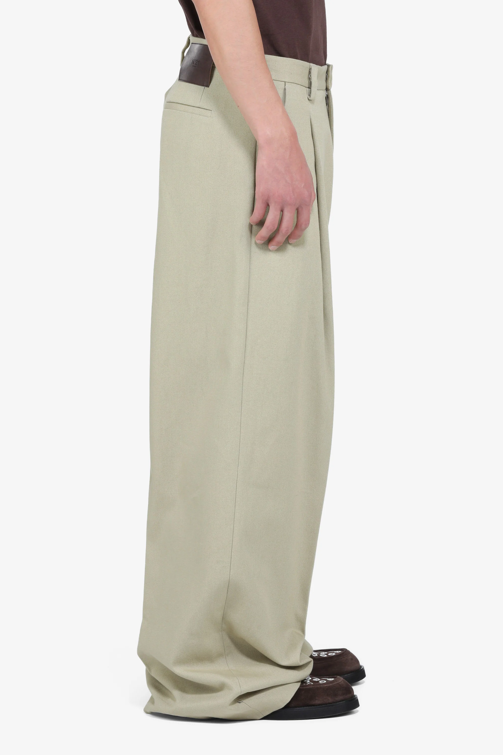 Pantalone over con pince - Image 4